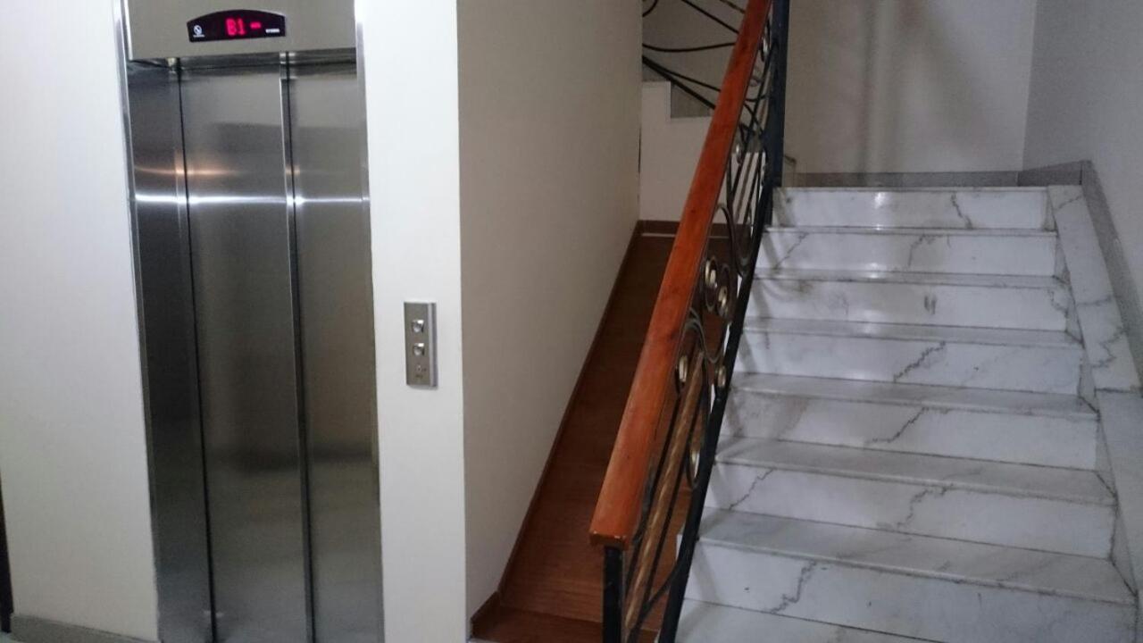 Hotel Эдельвейс à Almaty Extérieur photo