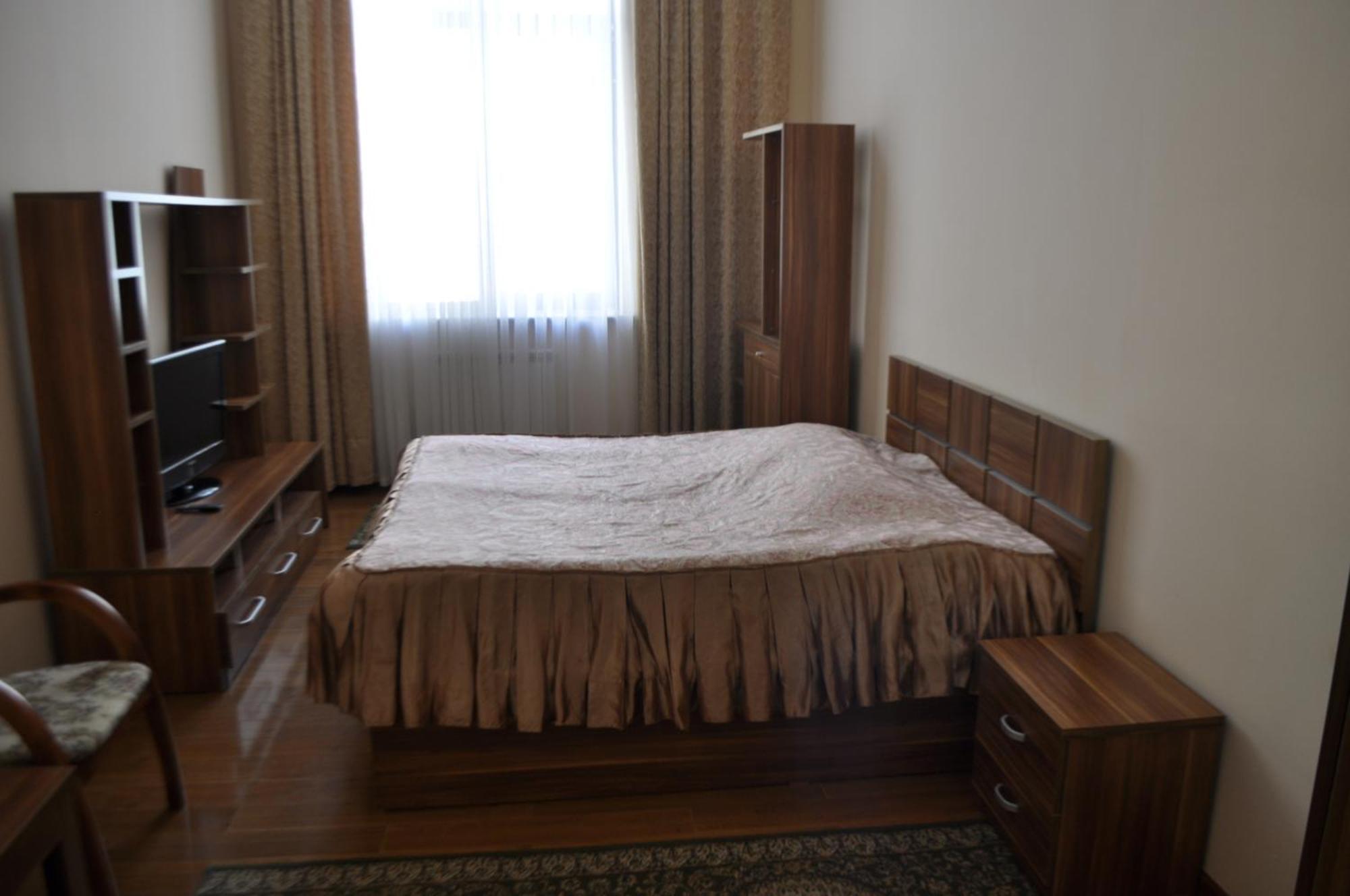 Hotel Эдельвейс à Almaty Extérieur photo