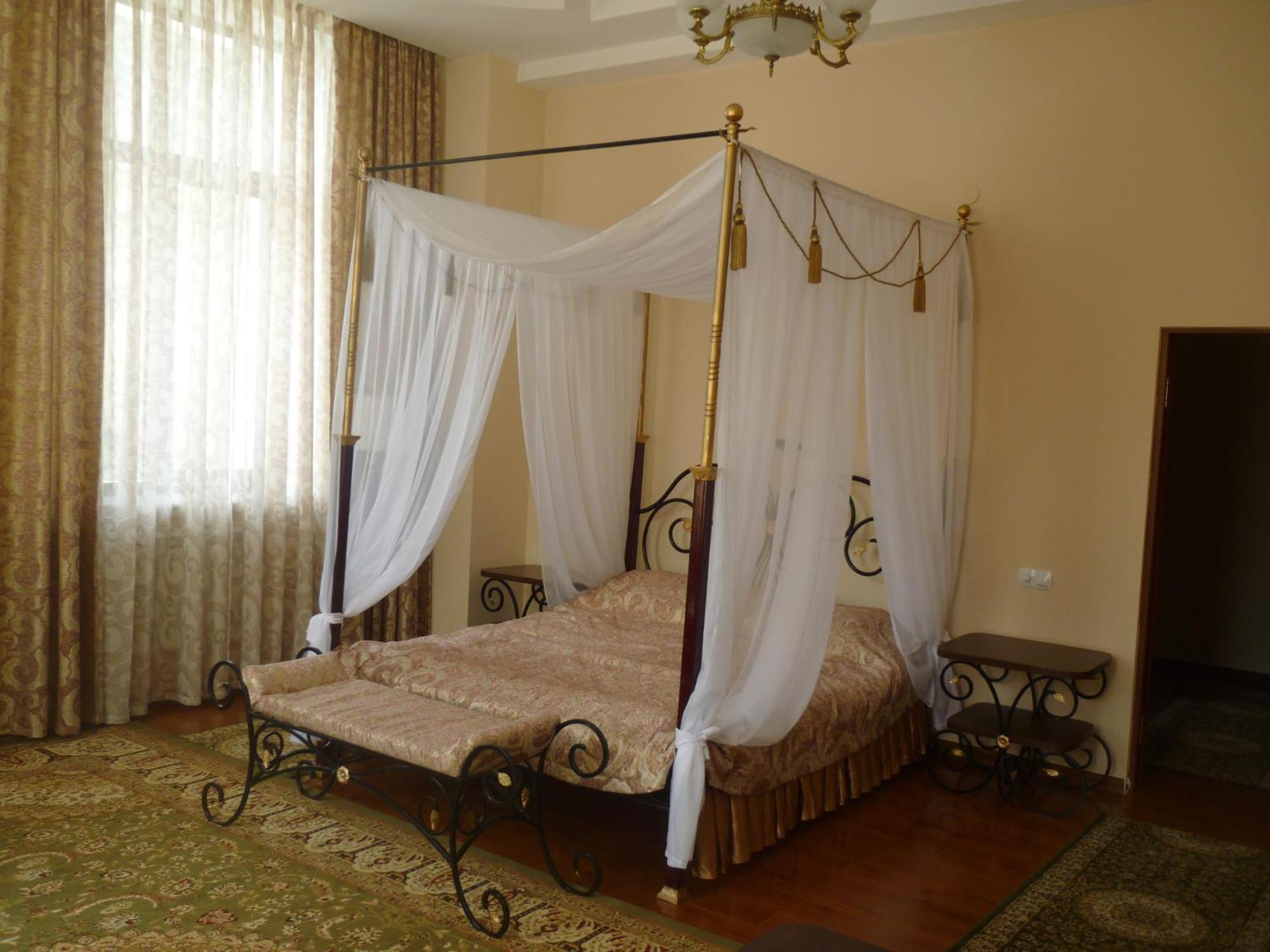 Hotel Эдельвейс à Almaty Extérieur photo