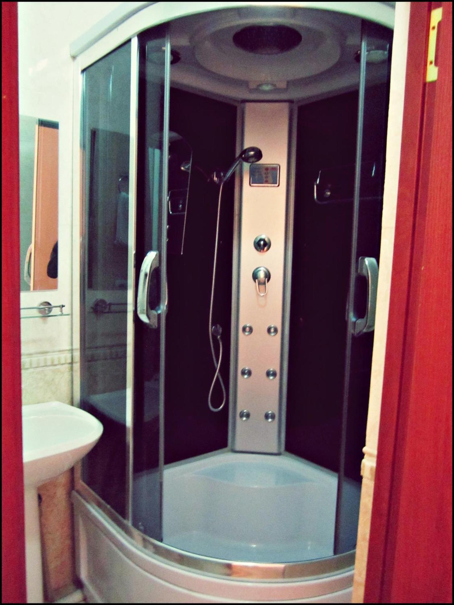 Hotel Эдельвейс à Almaty Extérieur photo
