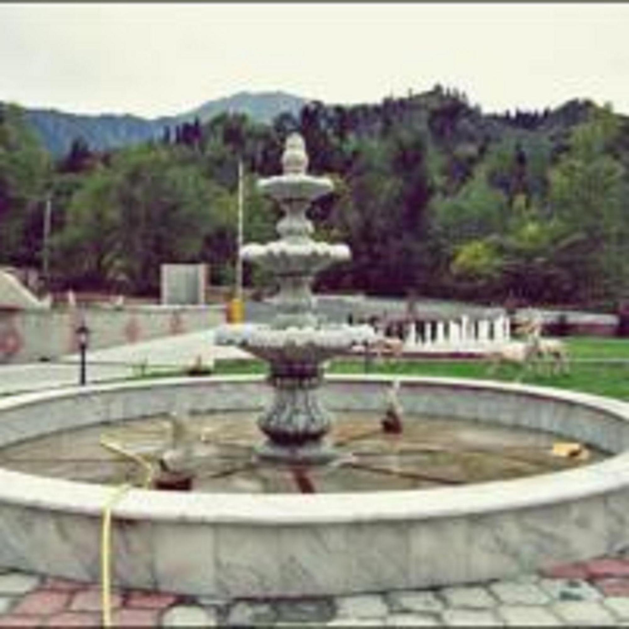 Hotel Эдельвейс à Almaty Extérieur photo