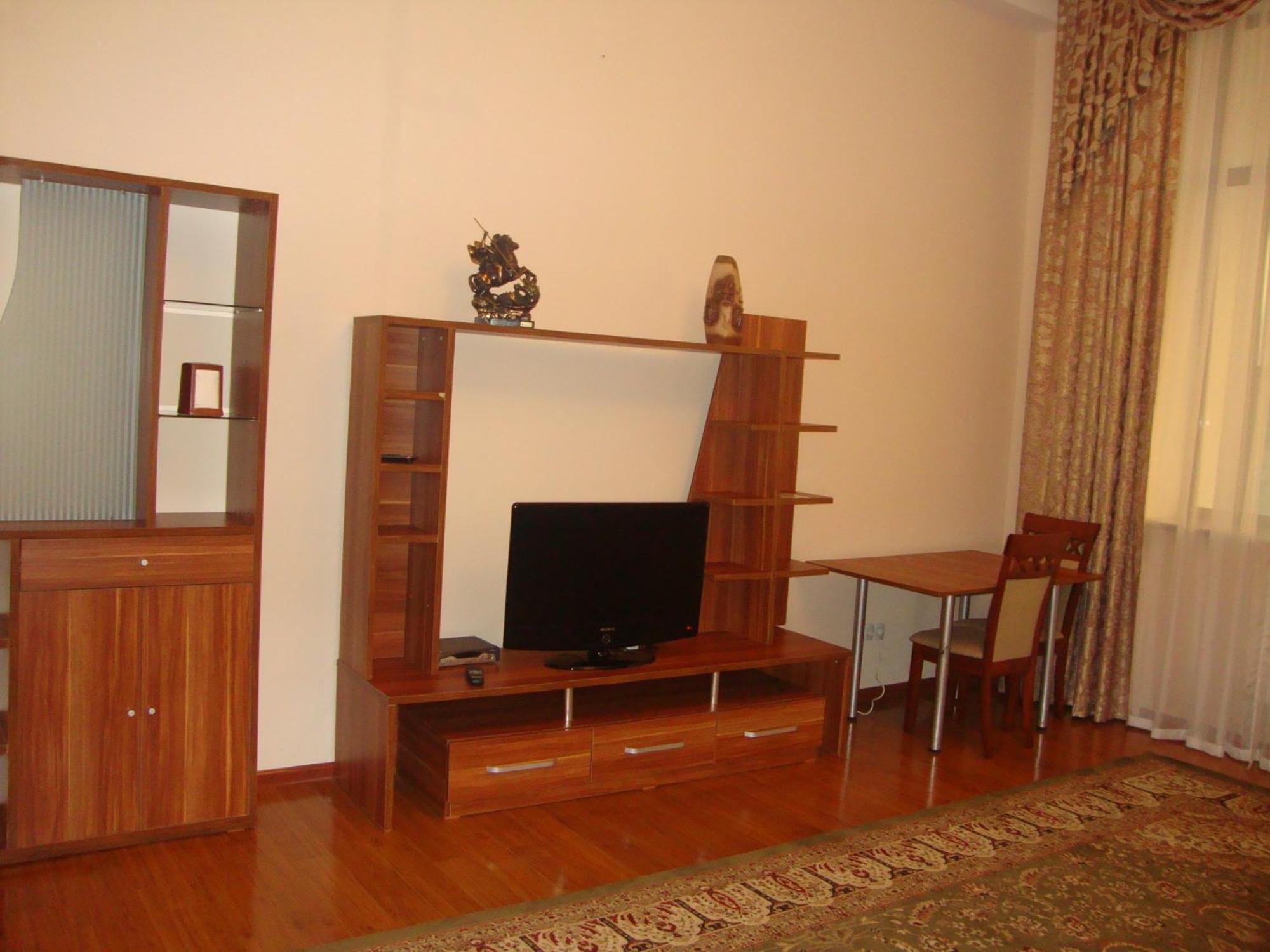 Hotel Эдельвейс à Almaty Extérieur photo